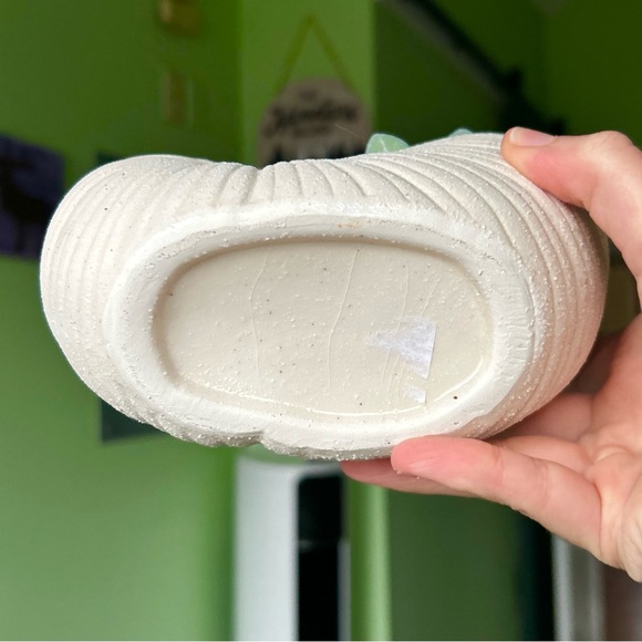 Rustic Nautical Pottery Spiral Structure Seashell Faux Succulent Planter Art - Picture 7 of 10